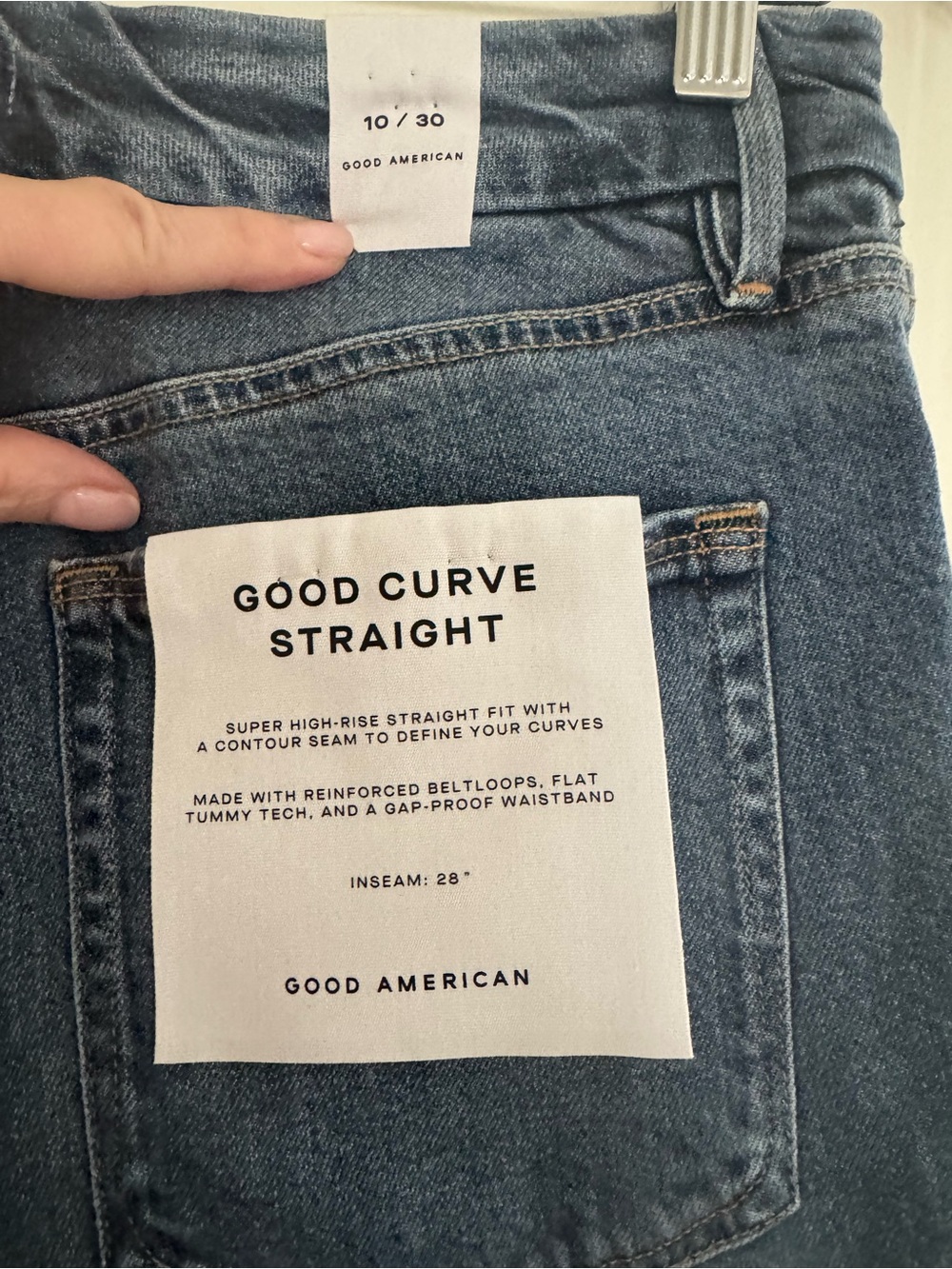Good American Good Curve Straight Jeans — Medium Blue Wash